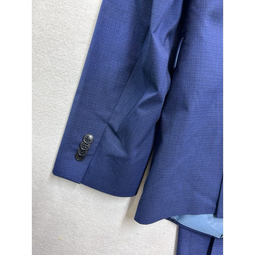 Vince Camuto Slim Fit  Blue Herringbone 2-Piece Suit 46L/36W 34L 2-Btn